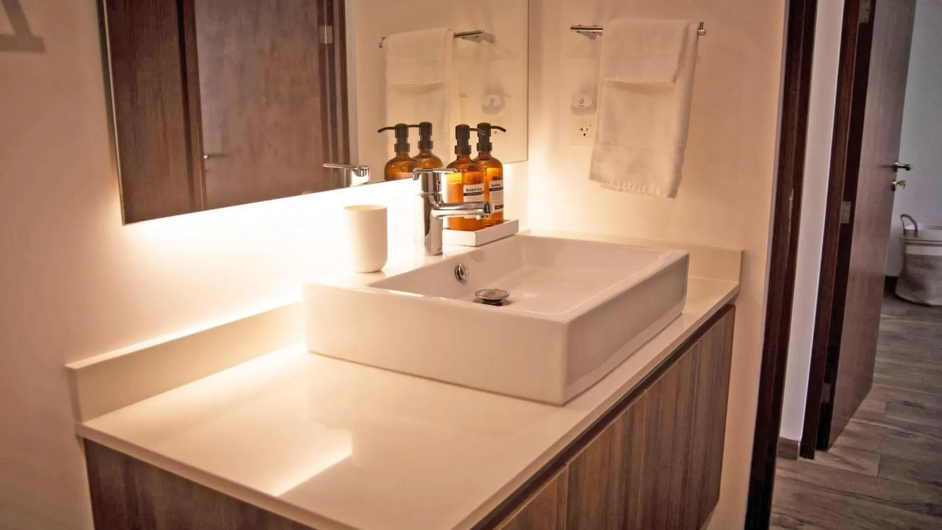 Condo Mareva The Leaf, Luxury Retreat Playa del Carmen